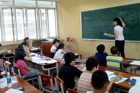 Day them, hoc them: Lai them nhung quy dinh kho \