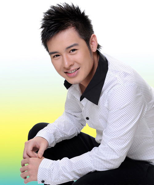 Giang sinh 2012: Hoai Linh, Van Mai Huong se lam \