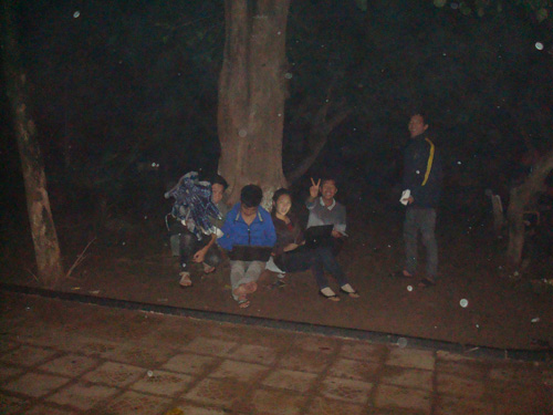 Hoc tin chi nhieu truong Sinh vien thuc trang dem lanh dang ky