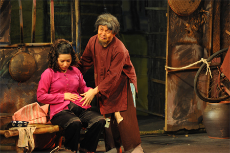 xuan-hinh-thanh-thanh-hien-trong-nguoi-n