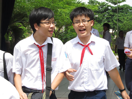 De thi thu hoc sinh gioi lop 9 mon hoa hoc nam 2012 de so 27