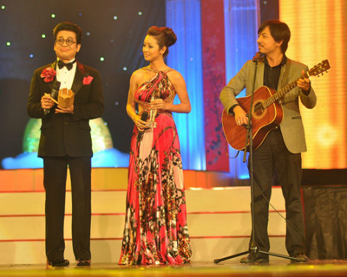 Cu Trong Xoay rut khoi e-kip viet  kichTao Quan 2013