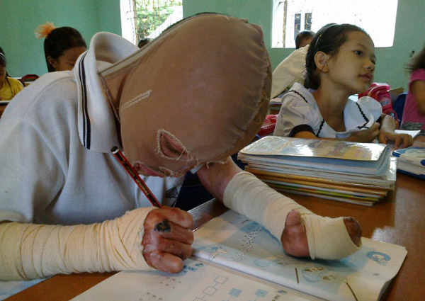 Cậu bé Đào Ngọc Minh