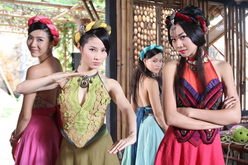 Trong-phim-MNK-430-jpg-1355711848_500x0.