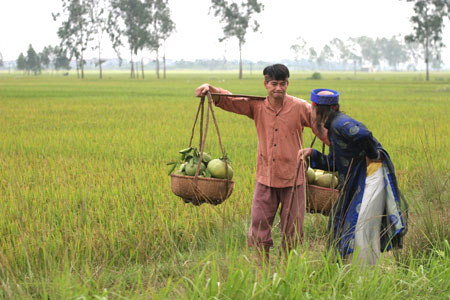 Hai tet 2013 cuoi gi voi Xuan Bac - Tu Long?