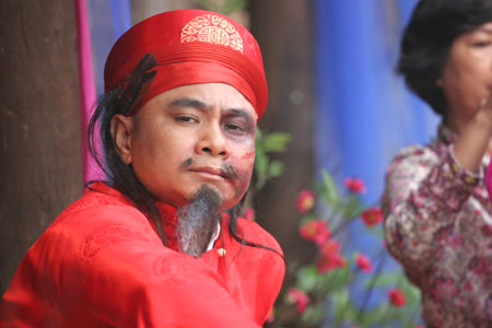 Hai tet 2013 cuoi gi voi Xuan Bac - Tu Long?