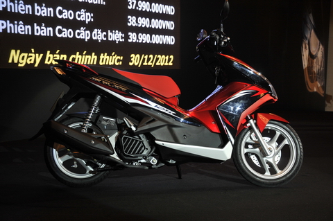 Gia xe Air Blade 2013 co gia 38, 39 va 40 trieu dong