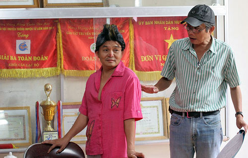 Hai tet Xuan Hinh - Hong Van 2013