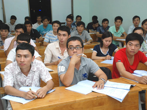 Quy dinh moi ve dao tao lien thong: Siet chat chi tieu tuyen sinh