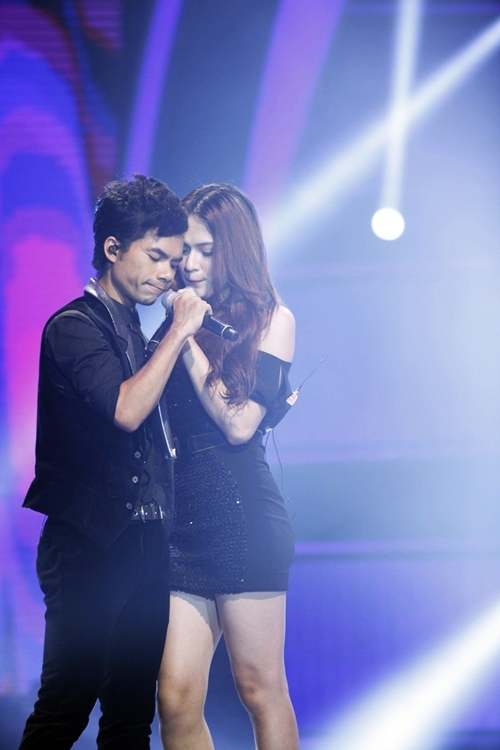 Truong quay Vietnam Idol Dem hat doi \