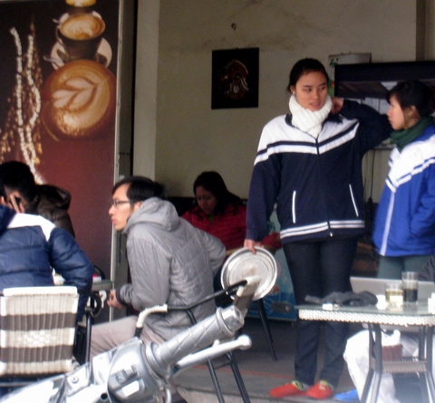 Muon van kieu lam them ngay Tet cua sinh vien
