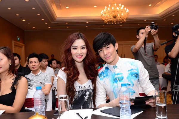 Cap doi hoan hao 2013 co gi hot?