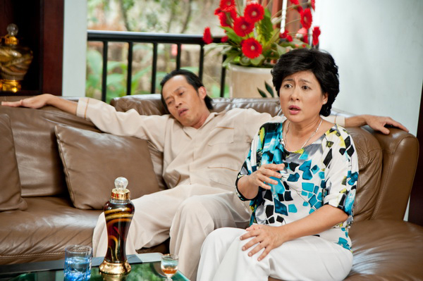 Hoai Linh lam ong chong nhat gan