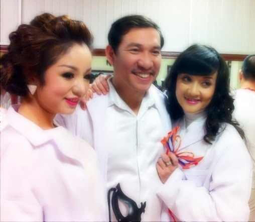 A hau Thuy Nga tai xuat san khau hai Gala Cuoi 2013