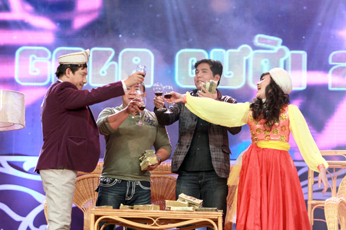 Gala Cuoi 2013: Hai Bac Nam hai mien hoi tu