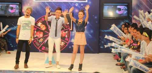 MC Tran Thanh cuc nhang trong chuong trinh 2Idol