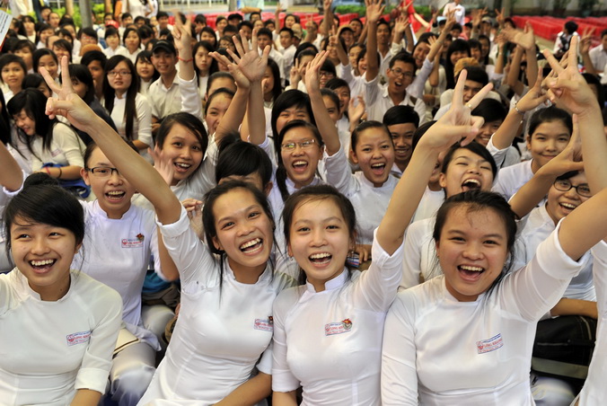 Tu van tuyen sinh tai Dong Nai: Hon 3000 hoc sinh tham gia