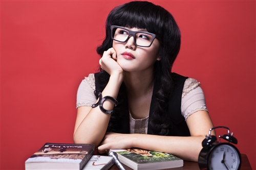 Van Mai Huong nhi nhanh don mua Xuan