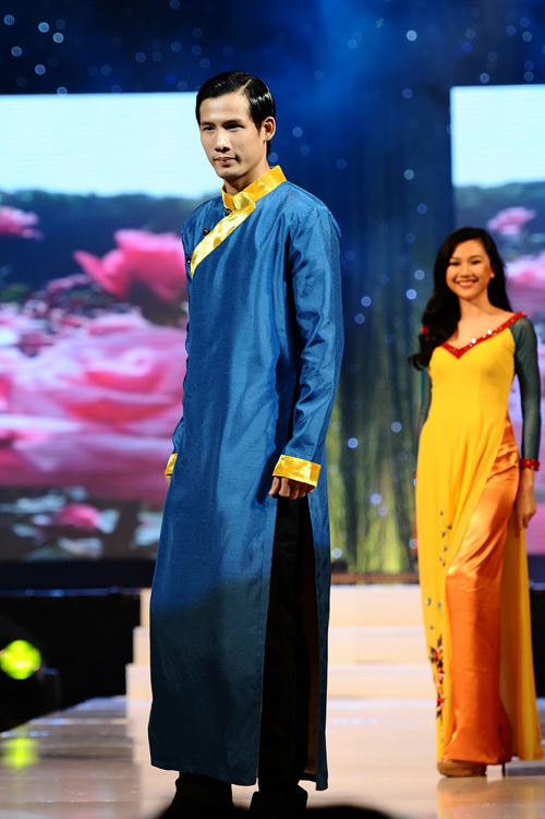 Ho Quynh Huong giu vi tri vedette cua Ho Ngoc Ha trong Dem Nhan Sac