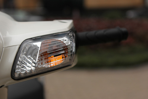 Gia xe Honda Super Cub 2013 hon 100 trieu dong