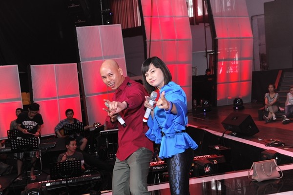 Thanh Thúy được chồng 