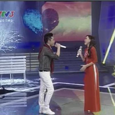 Photo: Cặp đôi 05: Thảo Trang - Thuận Việt
Bài hát: Cứ ngủ say
Một câu chuyện xuyên lục địa :)
Tường thuật trực tiếp trên website: https://thi.88kinh.com/tuong-thuat-truc-tiep-cap-doi-hoan-hao-2013-tuan-2-ngay-2712013-c65a7489.html