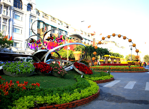 Duong hoa Nguyen Hue 2013: Ky niem 10 nam mot net van hoa Tet cua Sai Gon