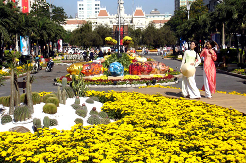 Duong hoa Nguyen Hue 2013: Ky niem 10 nam mot net van hoa Tet cua Sai Gon
