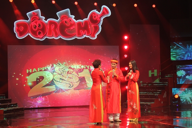 Gala Tet Do Re Mi 2013: He lo anh hau truong ghi hinh