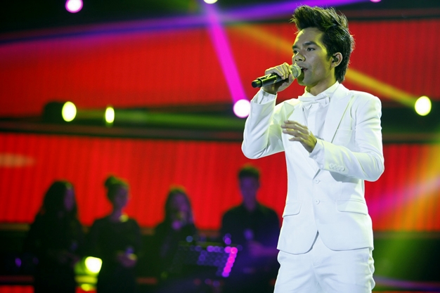 Vietnam idol 2012: Khan gia se chon ai trong dem cuoi cung?