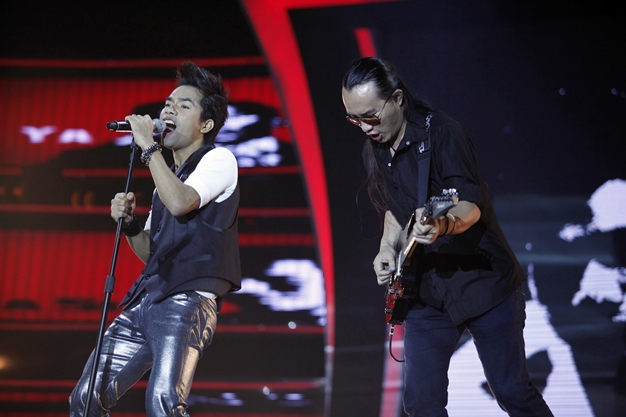 Vietnam idol 2012: Khan gia se chon ai trong dem cuoi cung?