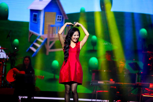 Fan nữ 