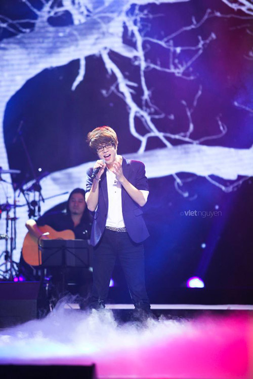 Fan nữ 