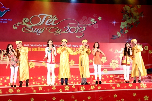 Ha Ho tai ngo dan my nu \'The Voice\'