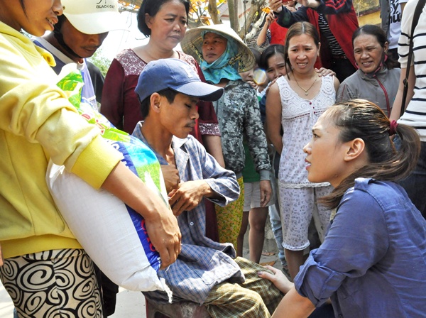 My Tam nhay mua cung ba con ngheo Quang Nam