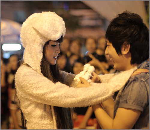 Nhung man to tinh gay chan dong nam 2012