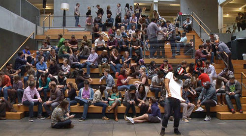 Harlem shake dieu nhay se soai ngoi Gangnam style?