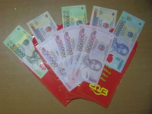 Lien khuc tiec tung thau dem cua sinh vien sau Tet