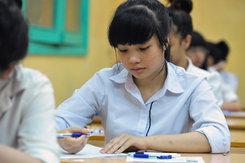 Thi lien thong 2013: Sinh vien cao dang \