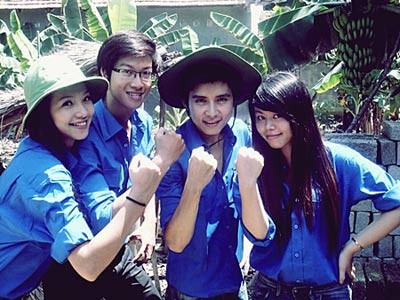 Hat vang \