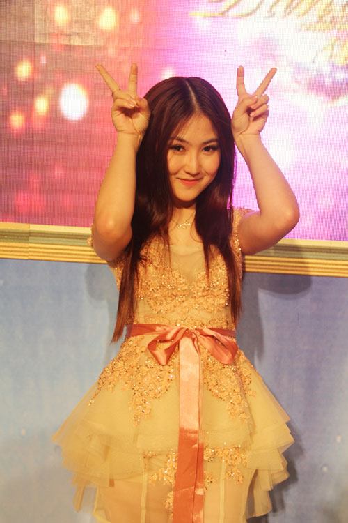 Huong Tram  gap su co voi vay vi dien qua sung