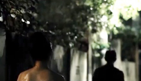 Phát ‘sốt’ với clip chuyện tình yêu của chàng sinh viên nghèo