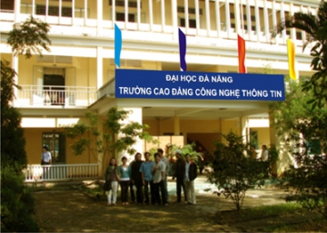 Da co ti le choi Cao Dang Cong Nghe Thong Tin - DH Da Nang nam 2014