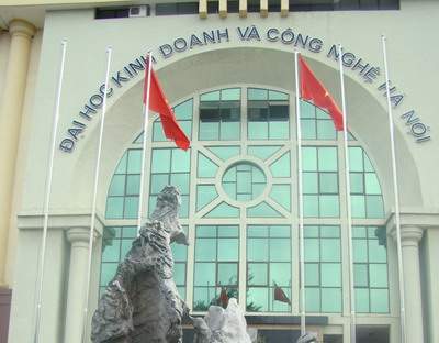 Ty le choi Dai Hoc Kinh Doanh Va Cong Nghe Ha Noi