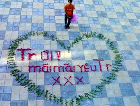 Ấn tượng những màn tỏ tình made by sinh viên