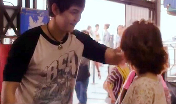 Nghẹn ngào clip ‘Đừng thay thế tình yêu bằng sự thương hại’
