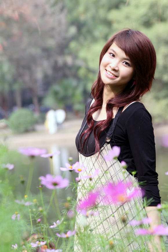 Xong Những nữ MC 9x xinh đẹp tài năng