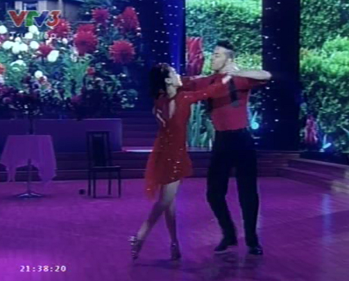 Yen Trang & Tisho - Buoc nhay hoan vu 2013 Tuan 8  ngay 11/05/2013