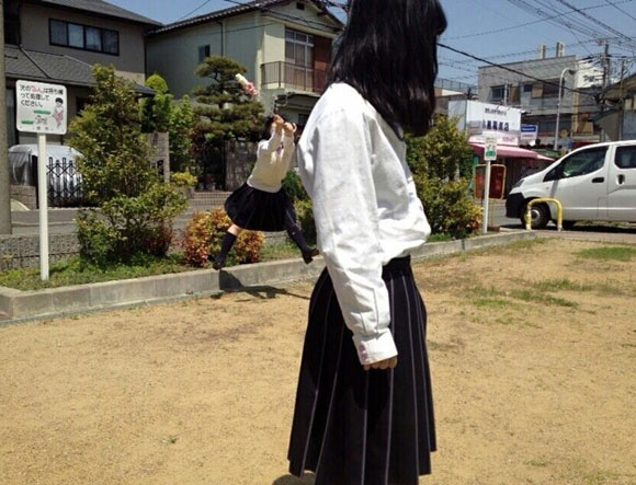 \