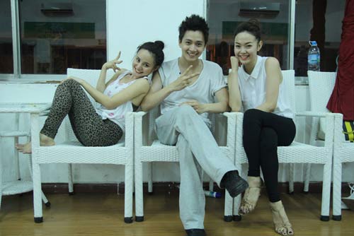 Vy Oanh lam khach moi dac biet cua Buoc nhay hoan vu 2013